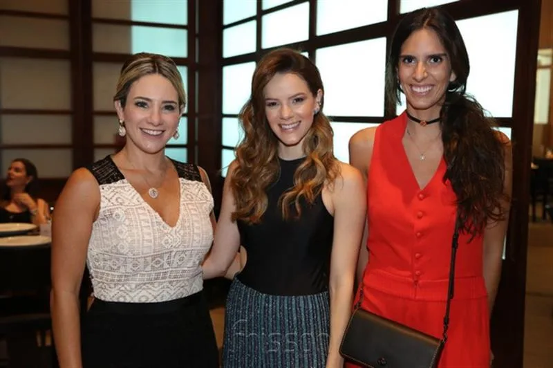 Gaida Dias, Paulinha Sampaio e Carol Assad