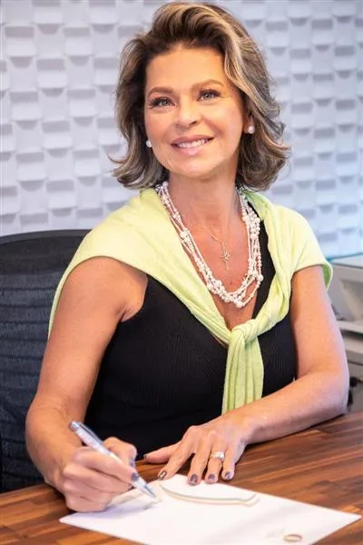 Ana Cristina Wolf