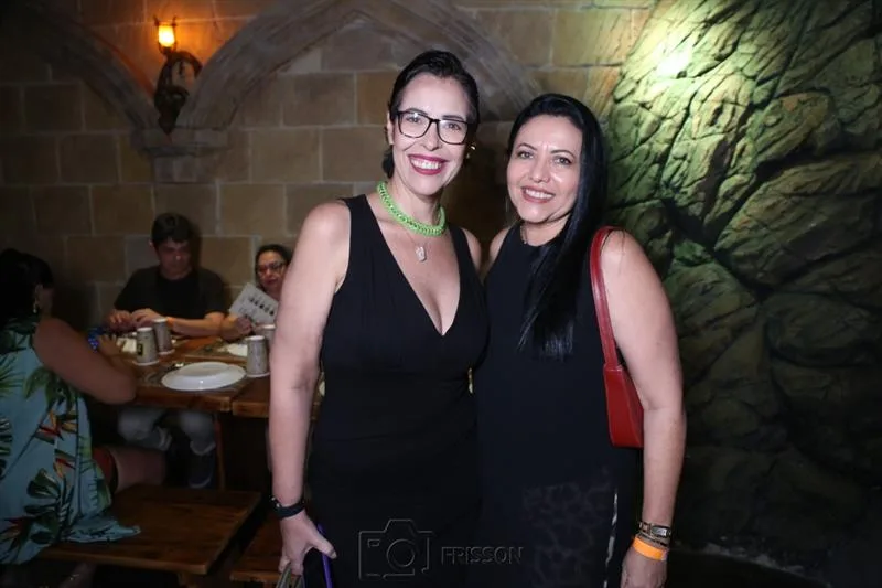 Alessandra Garcia e Kezia Vieira