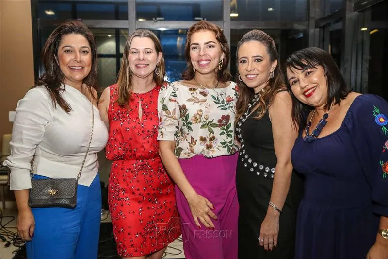 Caroline Silveira, Fabiane Tavares, Carolina Ribeiro, Denise Bringel e Marcia Silva