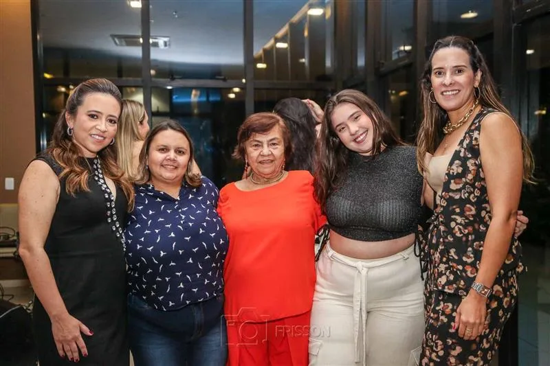 Denise Bringel, Magda Marinho, Elda Braga, Raquel Ramalho e Rebeca Araújo