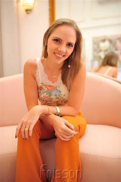 Nathália Petrone