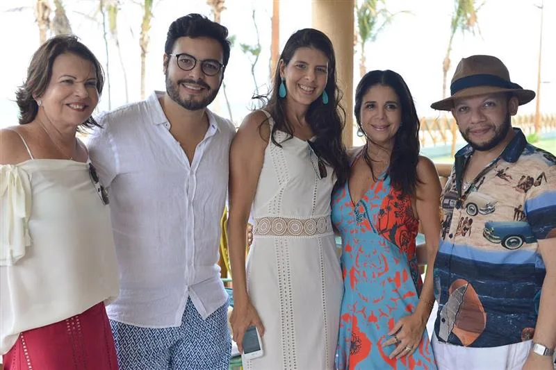 Ana Fiúza, Vinícius Machado, Juliana Fiúza, Maria Lúcia Negrão e Roberto Alves