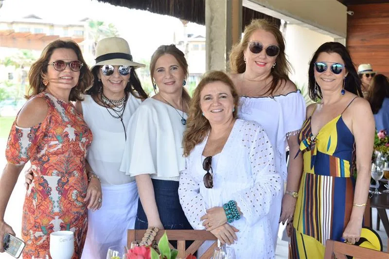 Geni Correia Lima, Giana Studart, Morgana Dias Branco, Nekita Romcy, Luiziane Fernandes e Liliana Farias
