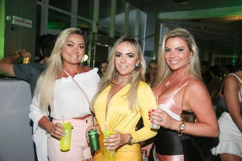 Aldi e Adrissia Cavalcante e Marcia Barcellos