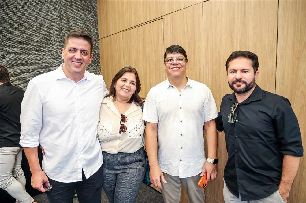 Aloisio Neto, Neurian Magalhães, Sergio Oliveira e Vitor Barros
