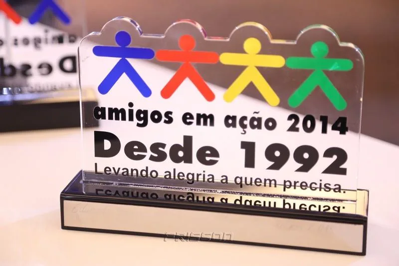 Amigos em Ação