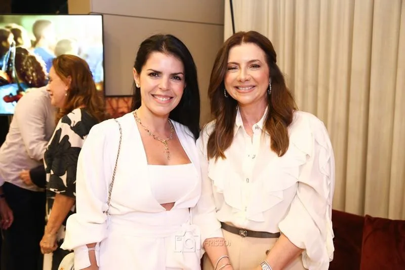 Aline Ferreira e Emilia Buarque