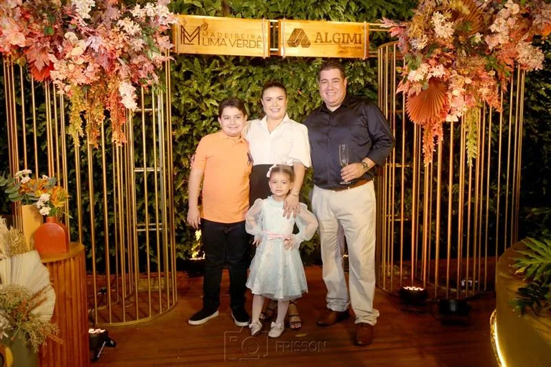 Caio, Melissa Gambarini, Janaina Bezerra e Luciano Lima Verde