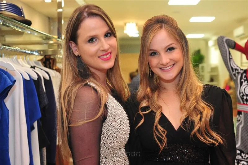 Dayana e Larissa Benevides