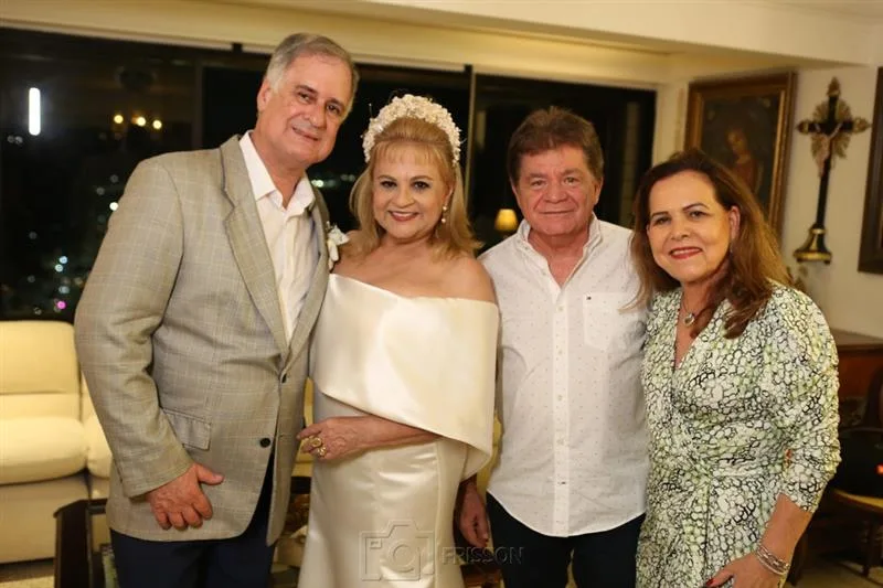 Arthur, Excelsa Costa Lima, Inês e Roberto Gentil