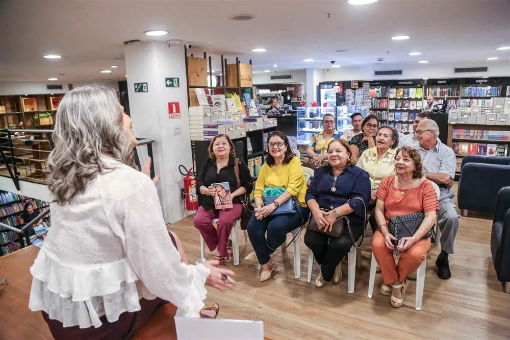 Lançamento Livro Maria Cândida