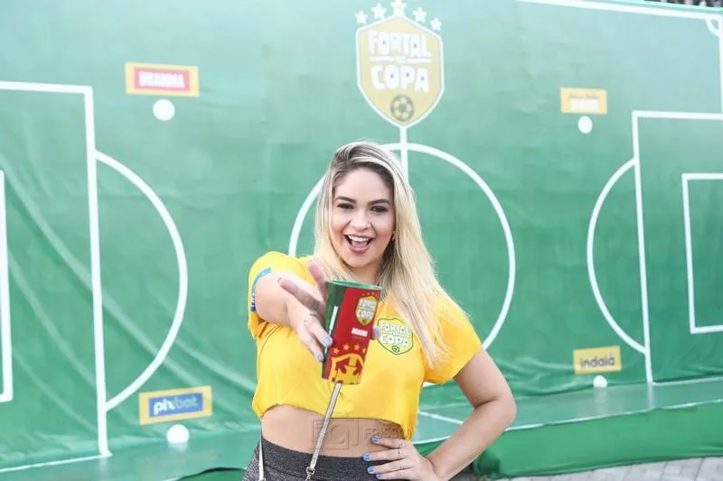 Elania Fernandes