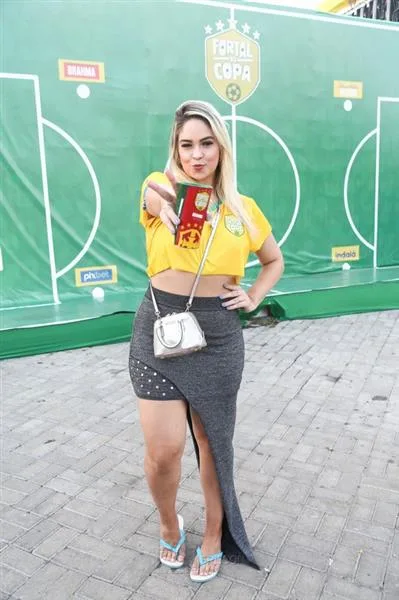 Elania Fernandes