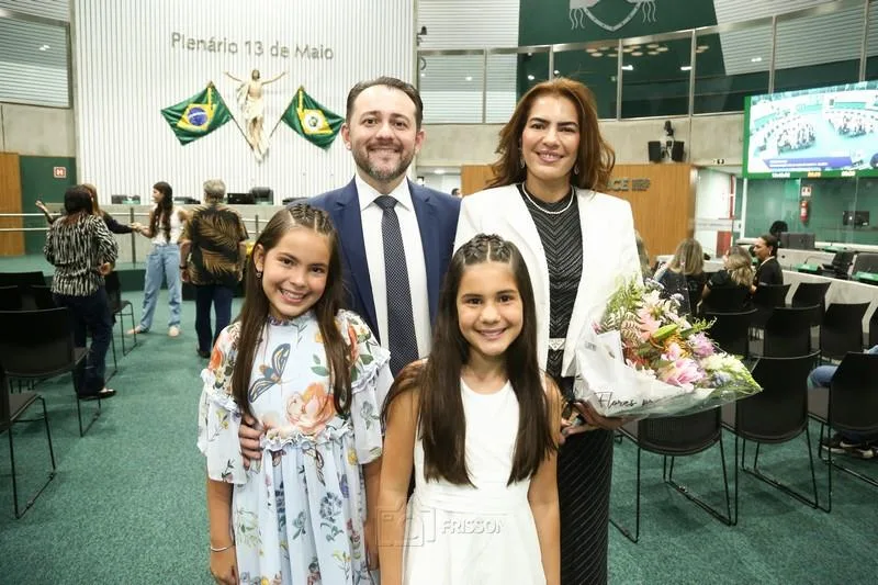 Clarice, Mariana, Rômulo Marcel e Maria Alice