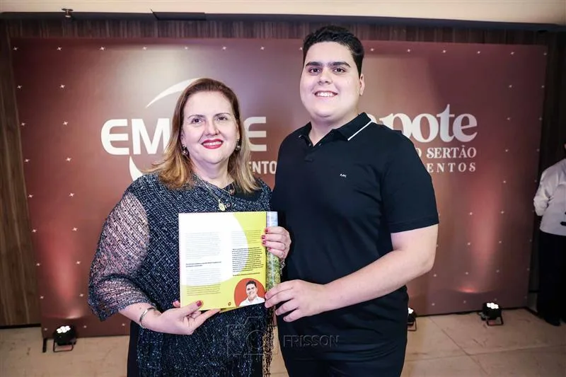 Anya Freire e Rene Filho