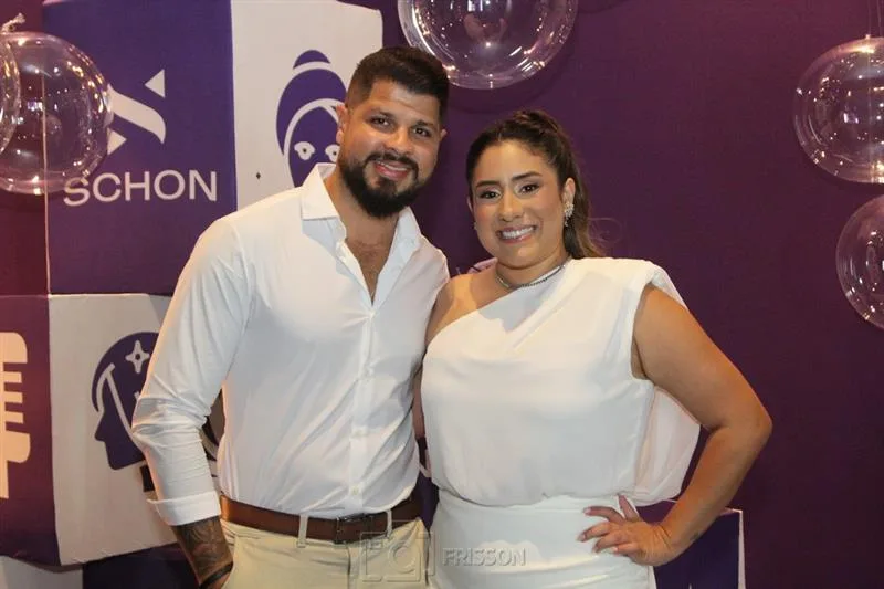 Alvaro Nobre e Mayara Raupp