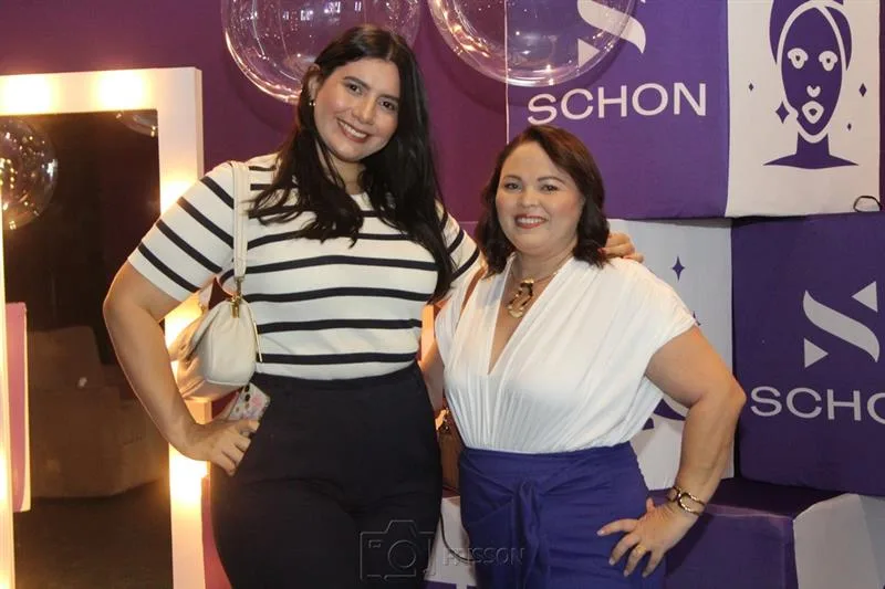 Ana Paula Borges e Luana Barros