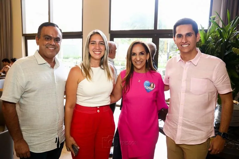 Aniversário de Rafael Sá