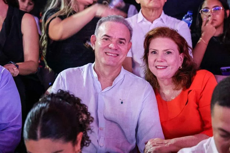 Esio de Sousa e Fernanda Pessoa