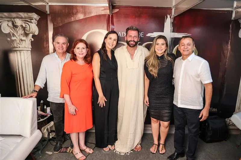 Esio Sousa, Fernanda Pessoa, Henri Castelli, Larissa e Firmo Camurça