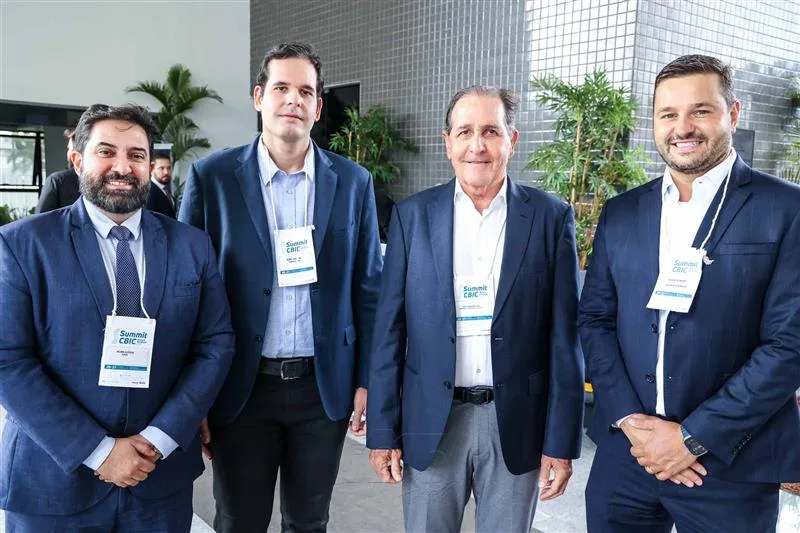 Alan Lutife, João Ximenes, João Fiúza e Rodrigo Bampi
