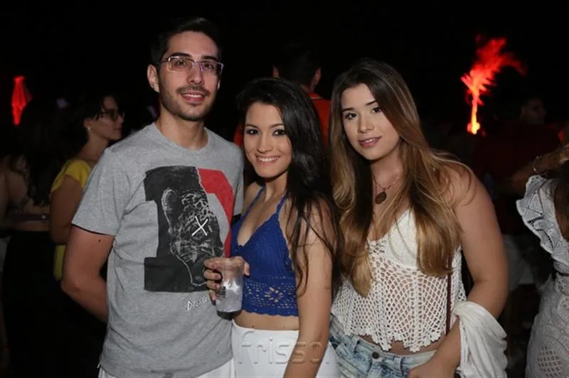 Aloisio Carvalho, Amanda Fernandes e Alexa Carvalho