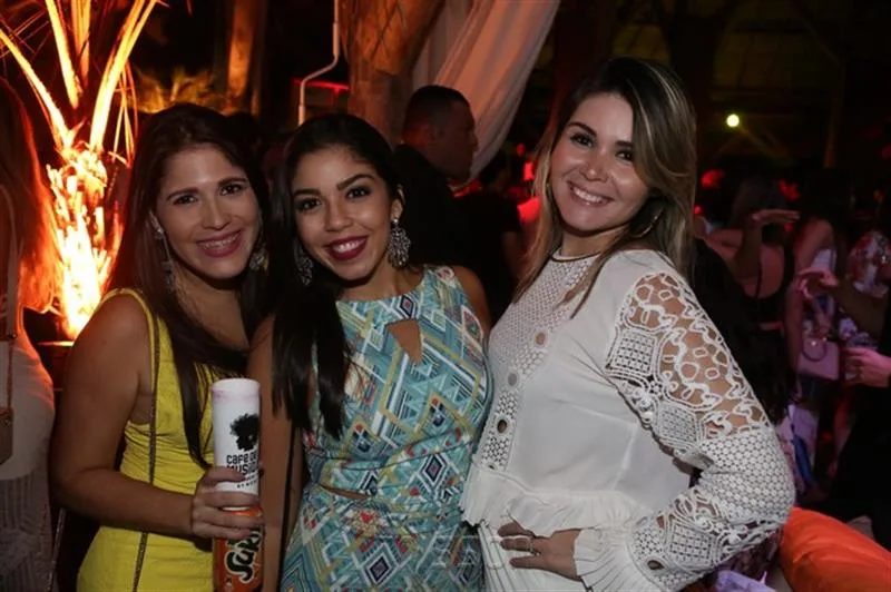 Amanda Vasconcelos, Lisliane Andrade e Thayna Tavares