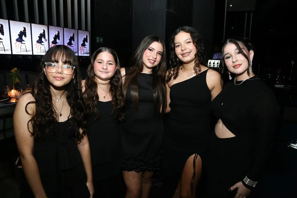 15 Anos de Maria Carolina Alves