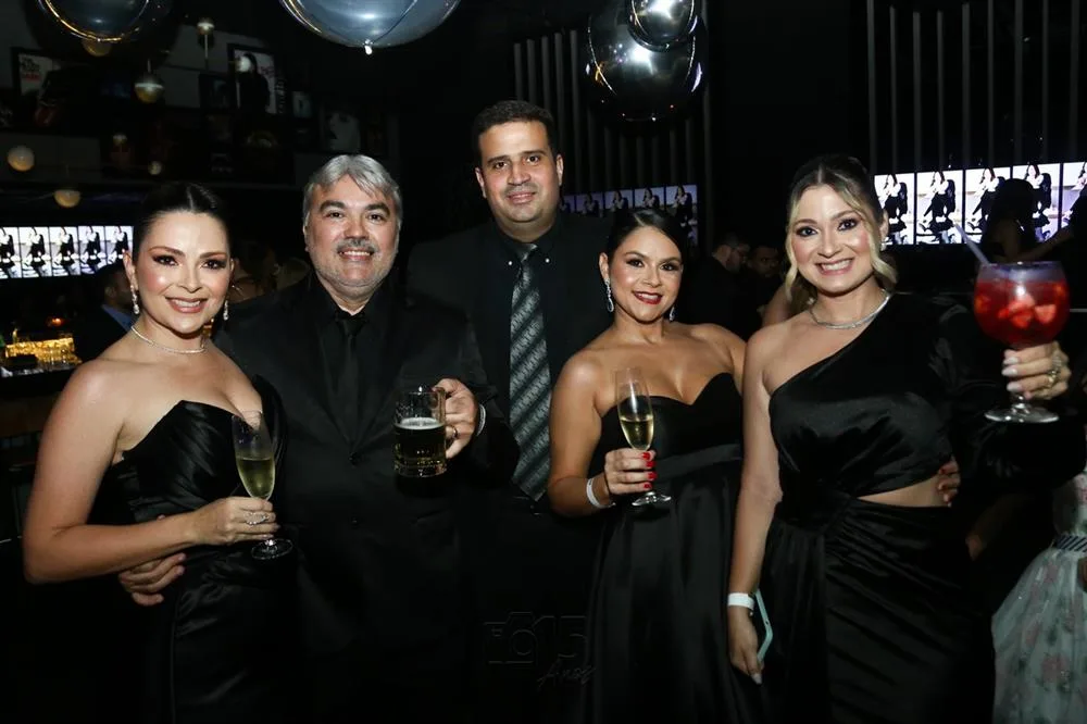 15 Anos de Maria Carolina Alves