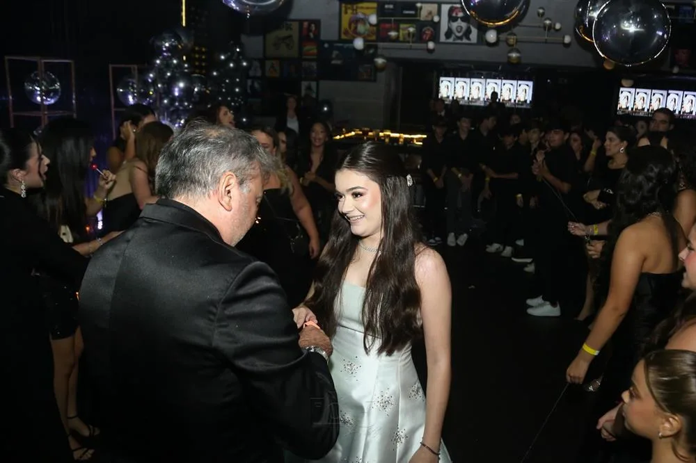 15 Anos de Maria Carolina Alves