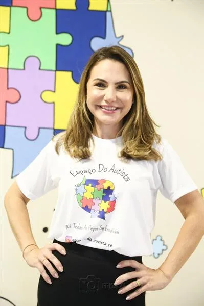 Adriana Queiroz