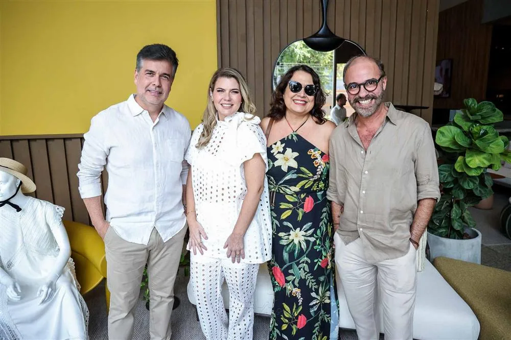 Alexandre Pereira, Liliane Meira, Andrea e Marcos Novais