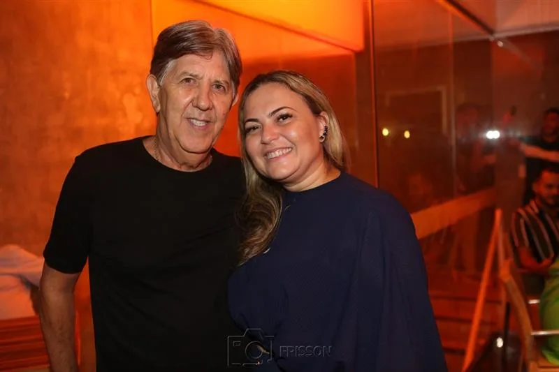 Ângelo e Tatiana Oliva