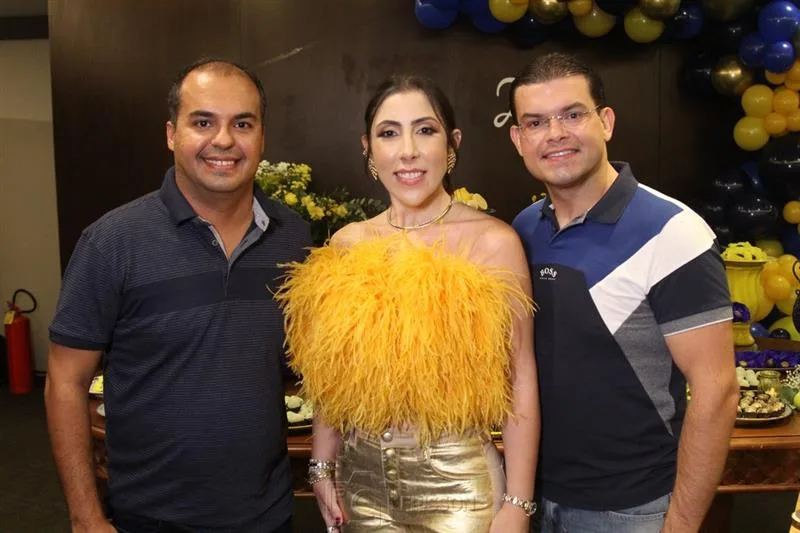 Amadeu Neto, Suelen Magalhães e Zezinho Filho