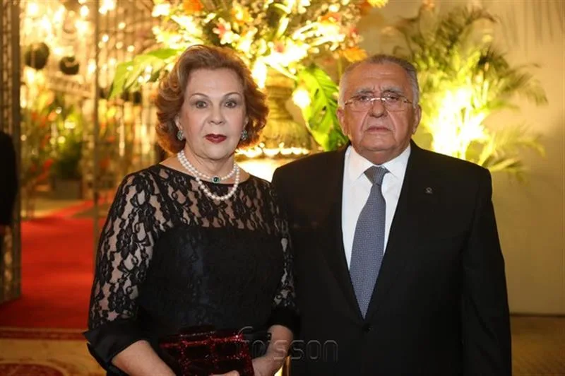 Auxiliadora e João Carlos Paes Mendonça