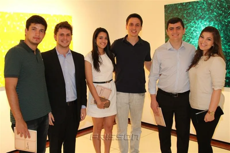 Exposição Tomie Ohtake