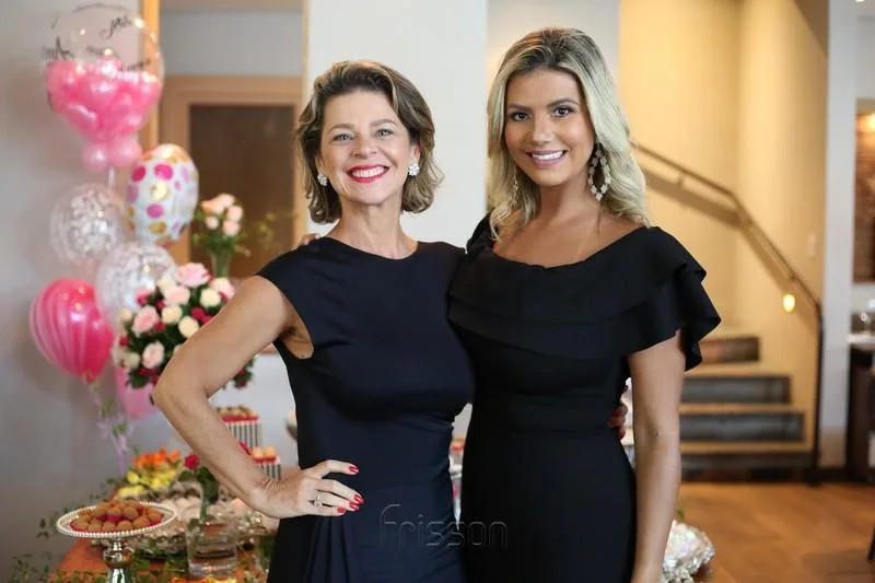 Ana Cristina Wolff e Anelisa Barreira