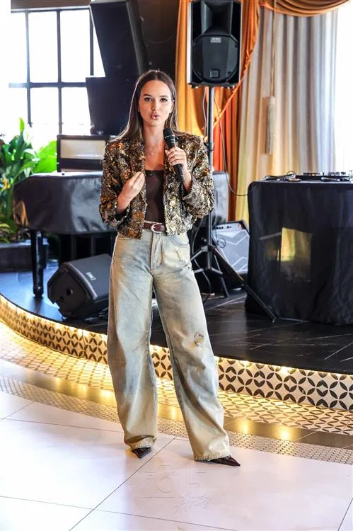 Ana Julia Marques