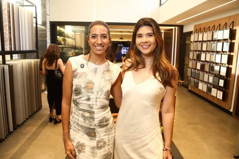Brenda Queiroz e Silvia Rezende