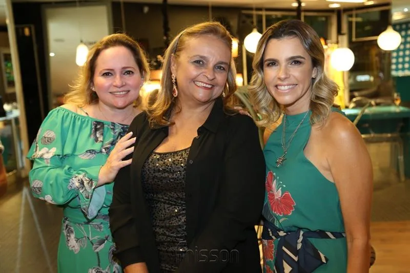 Aline Bedê, Toca Sampaio, Liliana Diniz