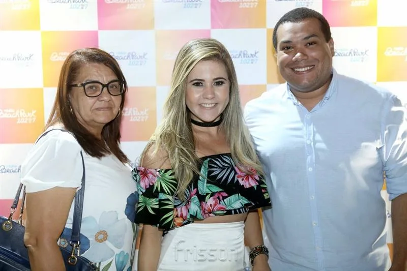Elba Magalhães, Brenda Rively e Walber Rodrigues