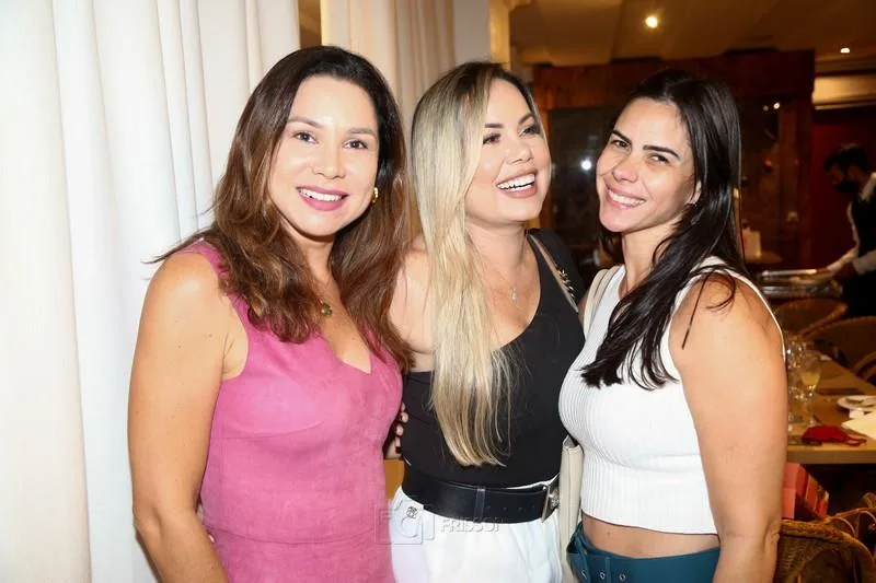Aniversário de Montiele Arruda
