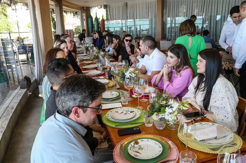 Almoço Idealize Ambiente e Tania Bulhões