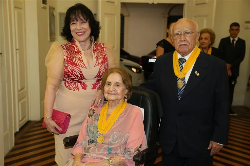 Angela Gutierres, Suzana Dias da Costa e Ubiratan Aguiar