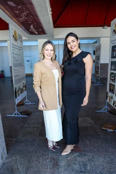 Gaida Dias e Sabrina Sousa