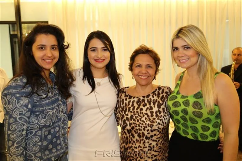 Aedla Almeida, Nayana Vale e Tereza Cristina e Renata Rocha
