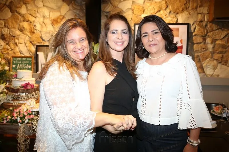 Aniversário Surpresa de Márcia Andréa