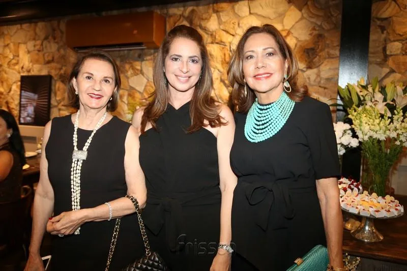 Aniversário Surpresa de Márcia Andréa