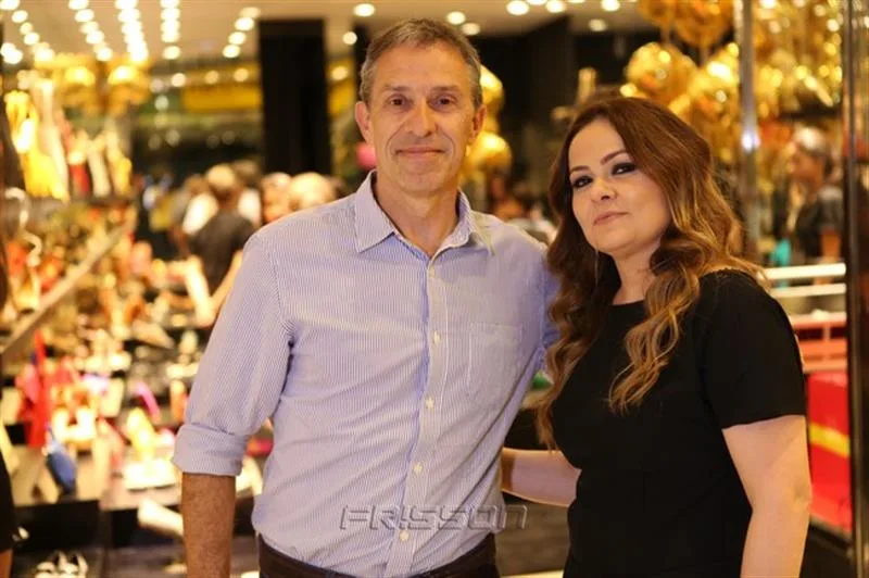 Vitor Costa e Luciana Dias
